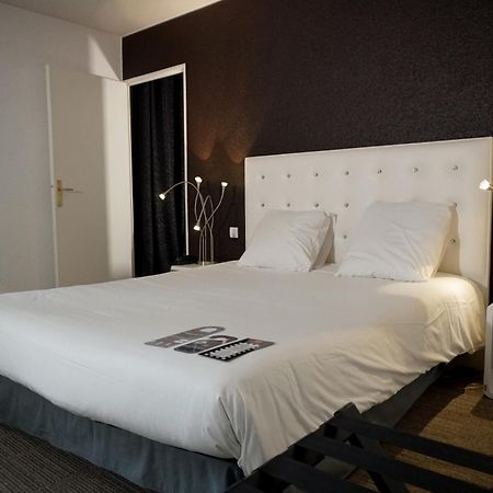 Enzo Hotels Diane - Logis แอมเนวีล ภายนอก รูปภาพ