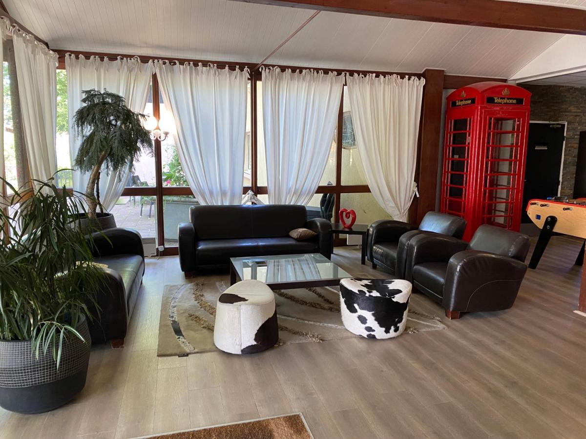 Enzo Hotels Diane - Logis แอมเนวีล ภายนอก รูปภาพ